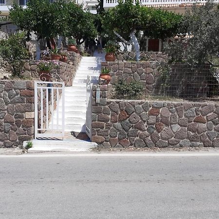 Blue On The Beach Poros Town Exterior foto